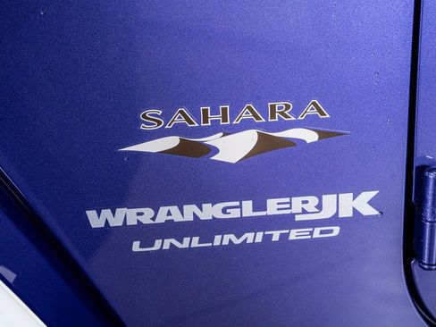 Used 2018 Jeep Wrangler Unlimited Sahara image 19