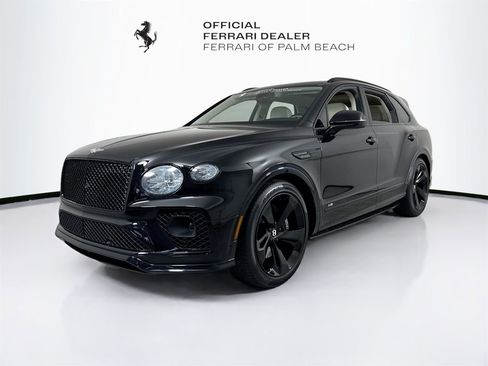 Used 2021 Bentley Bentayga AWD/4WD image 3