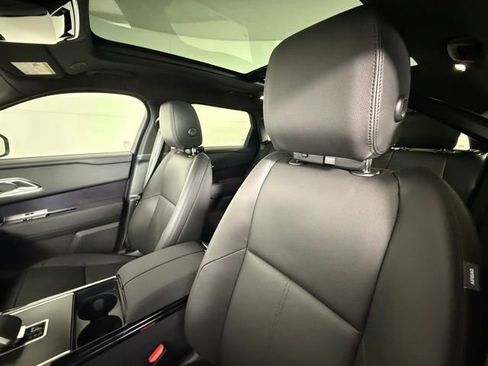 New 2026 Land Rover Range Rover Velar Dynamic SE image 10