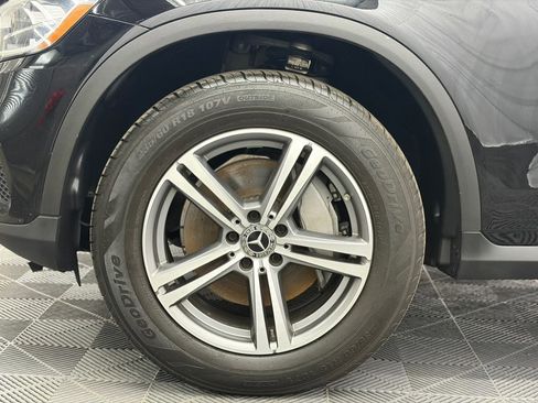 Used 2020 Mercedes-Benz GLC 300 4MATIC image 38
