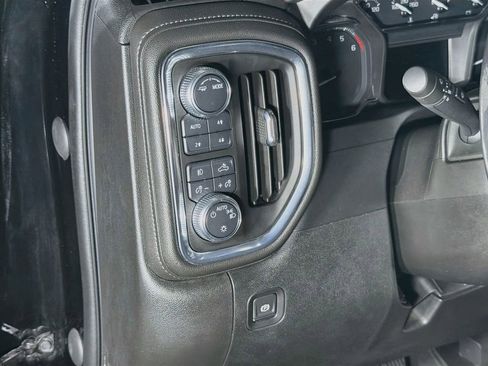 Used 2021 GMC Sierra 1500 Elevation w/ X31 Off-Road Package AWD/4WD image 10