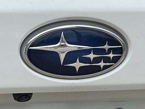 Used 2024 Subaru Outback Premium AWD/4WD image 43