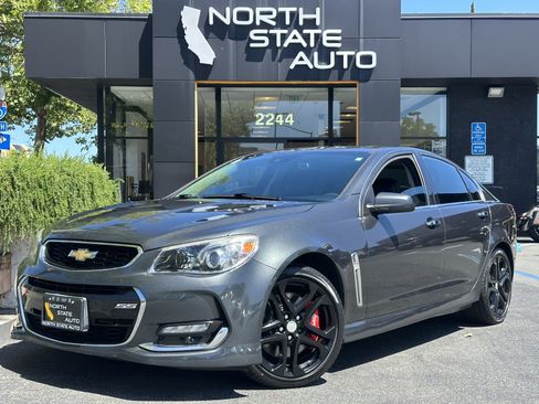 Used 2017 Chevrolet SS RWD image 2