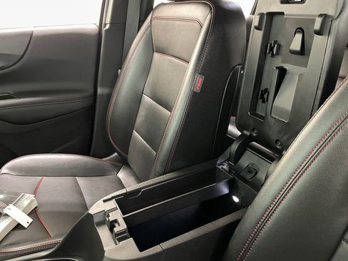 Certified 2024 Chevrolet Equinox RS w/ RS Leather Package FWD image 29