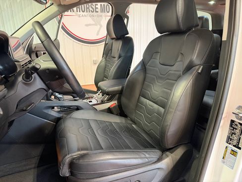Used 2022 Kia Telluride SX w/ SX Prestige Package AWD/4WD image 20