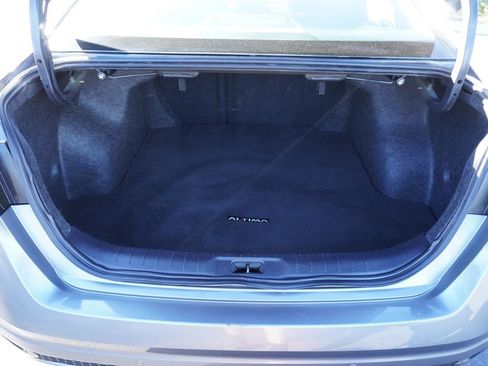 Certified 2024 Nissan Altima 2.5 SV image 8