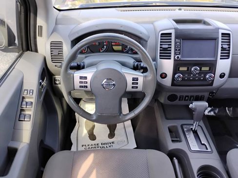 Used 2019 Nissan Frontier SV w/ Value Truck Package image 18