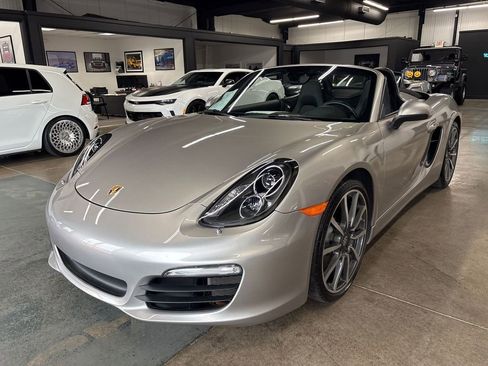 Used 2013 Porsche Boxster S RWD image 2