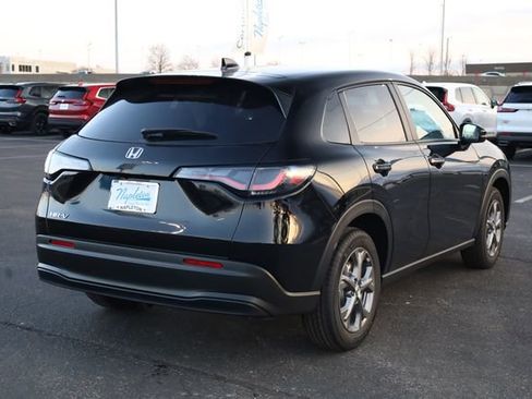 New 2026 Honda HR-V LX image 5