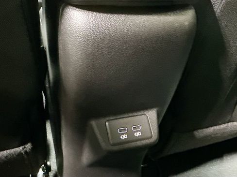 New 2027 Chevrolet Bolt LT w/ Comfort Package FWD image 28