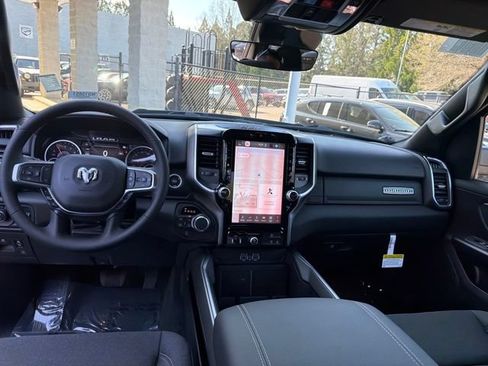 New 2026 RAM 1500 Big Horn AWD/4WD image 10
