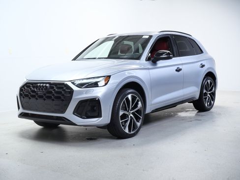 Used 2023 Audi SQ5 Prestige w/ Prestige Package AWD/4WD image 9