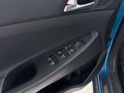 Used 2021 Hyundai Tucson Limited AWD/4WD image 17
