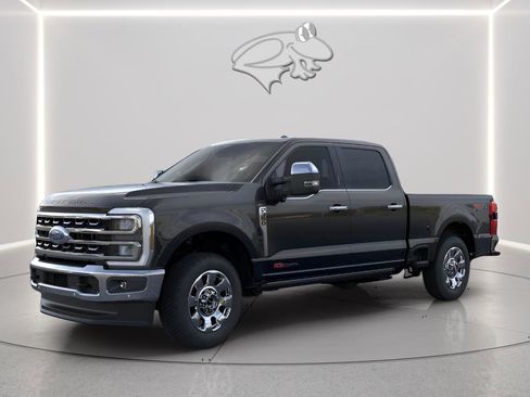 New 2026 Ford F350 Lariat w/ Lariat Ultimate Package image 2