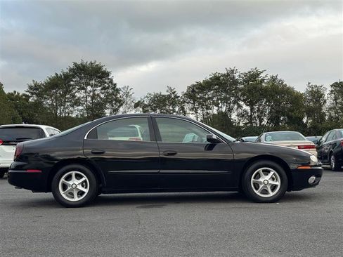 Used 2002 Oldsmobile Aurora 3.5 w/ All Weather Pkg image 7