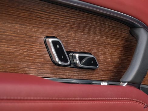 Used 2024 Land Rover Range Rover SE image 90