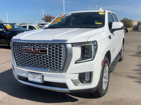 Used 2024 GMC Yukon Denali AWD/4WD image 2