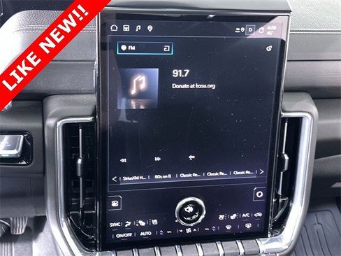 Used 2025 GMC Yukon Denali w/ Denali Reserve Package image 13