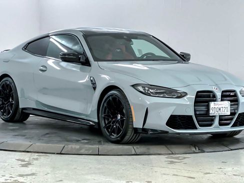 Used 2023 BMW M4 Competition w/ Executive Package image 9