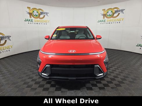 Used 2026 Hyundai Kona SE AWD/4WD image 2