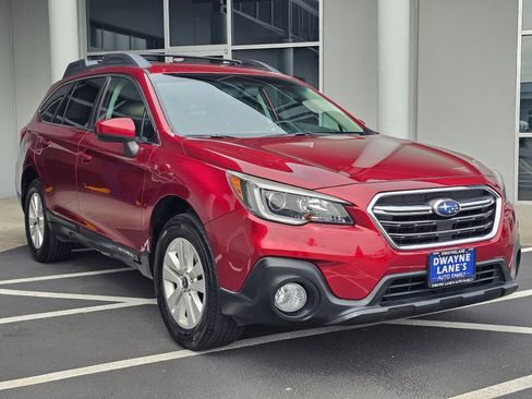 Used 2018 Subaru Outback 2.5i Premium w/ Popular Package #1 AWD/4WD image 7