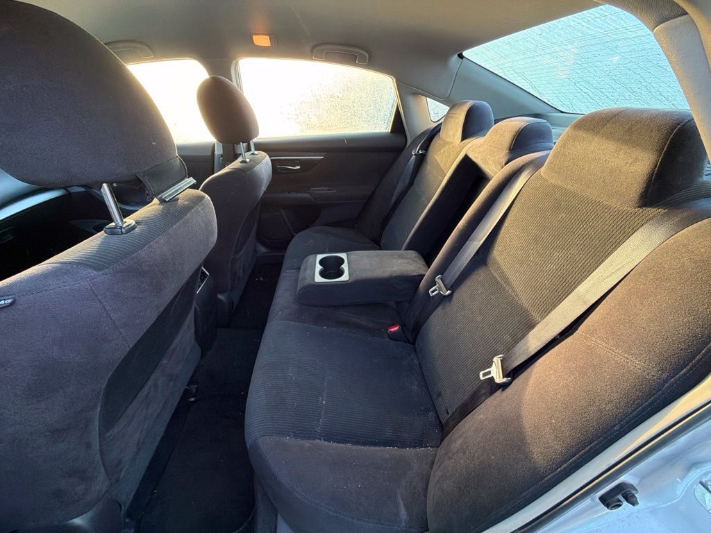 Used 2013 Nissan Altima 2.5 SV FWD image 9