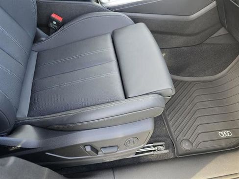 Used 2025 Audi Q5 Premium Plus image 18