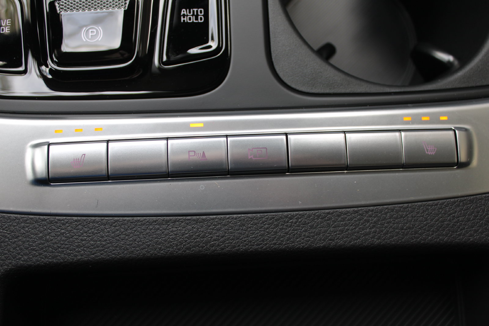 New 2026 Kia Carnival EX FWD image 40