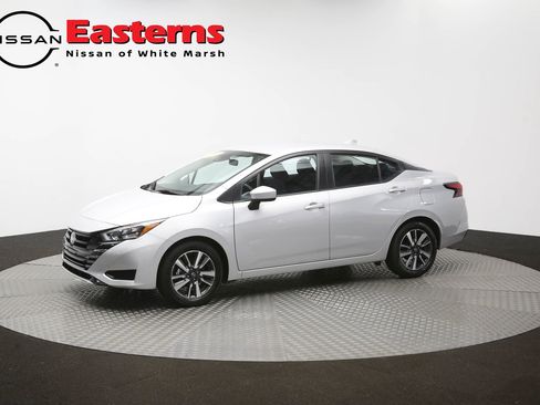 Used 2025 Nissan Versa SV FWD image 56