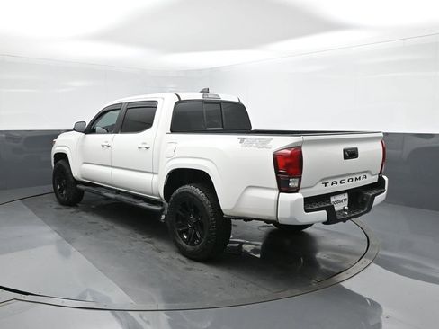 Used 2021 Toyota Tacoma SR5 image 5