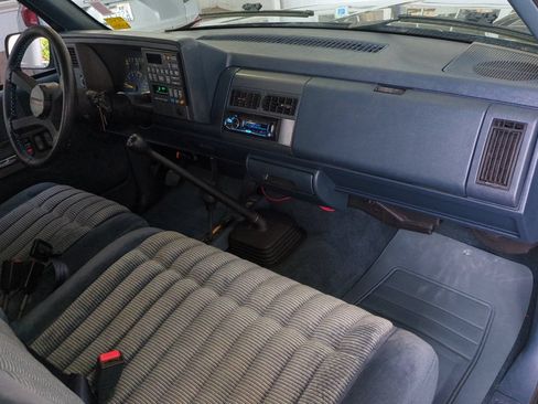 Used 1992 Chevrolet Silverado 1500 4x4 Extended Cab image 18
