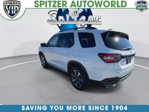 Used 2025 Honda Pilot Elite image 7