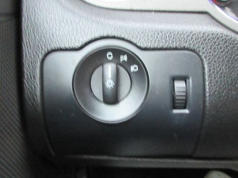 Used 2014 Ford Mustang Convertible RWD image 37