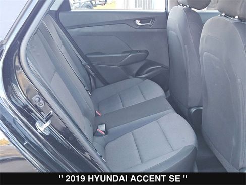 Used 2019 Hyundai Accent SE image 26