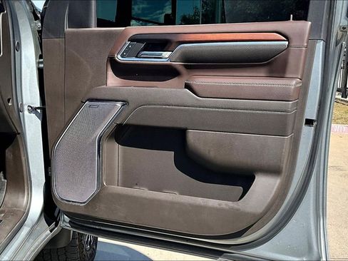 Used 2024 GMC Sierra 2500 Denali w/ Technology Package image 25