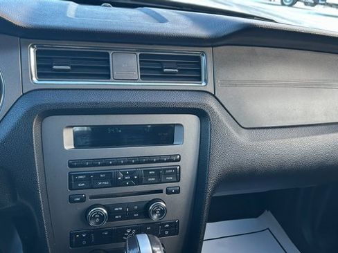 Used 2014 Ford Mustang Convertible w/ Equipment Group 102A image 19