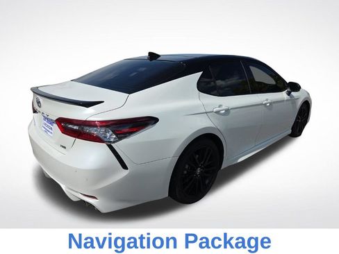 Used 2022 Toyota Camry XSE w/ Navigation Package FWD image 4