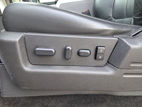 Used 2014 Ford F150 Lariat w/ Equipment Group 501A Mid image 19