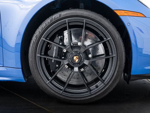 Certified 2025 Porsche 911 Targa 4S AWD/4WD image 11