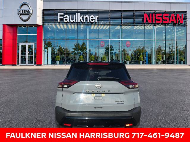 Certified 2023 Nissan Rogue SV w/ SV Premium B Package AWD/4WD image 6