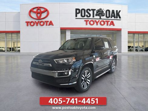Used 2022 Toyota 4Runner Limited AWD/4WD image 1