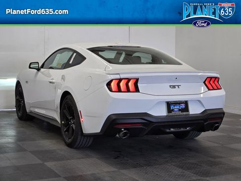 New 2026 Ford Mustang GT RWD image 5