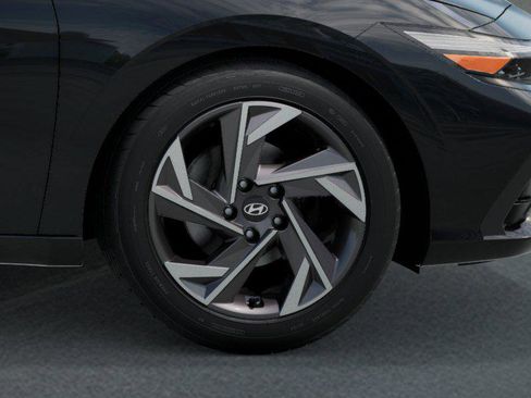 New 2026 Hyundai Elantra SEL Sport Premium FWD image 8