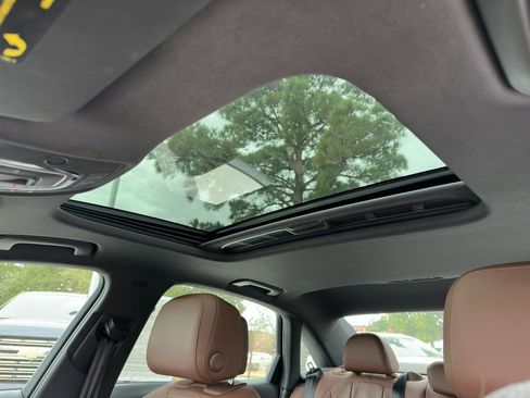 Used 2017 Audi A4 2.0T Premium w/ Convenience Package image 12