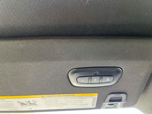 Used 2024 Jeep Grand Cherokee L Limited w/ Luxury Tech Group II image 16