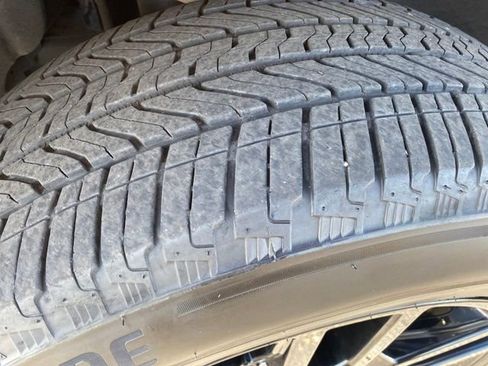 Used 2024 GMC Sierra 1500 Elevation image 23