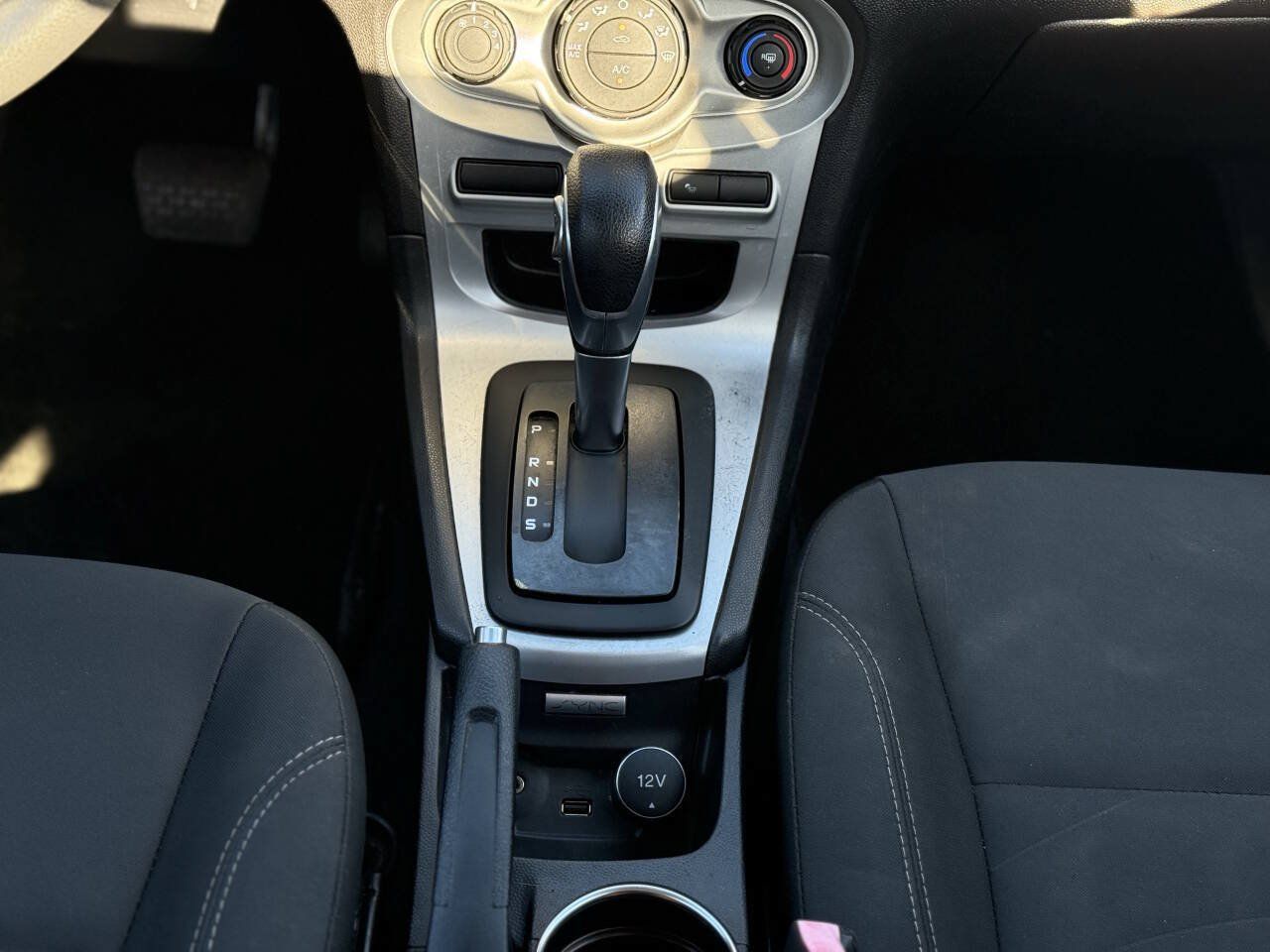 Used 2017 Ford Fiesta SE FWD image 18