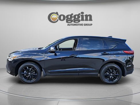 New 2025 Acura RDX SH-AWD image 2