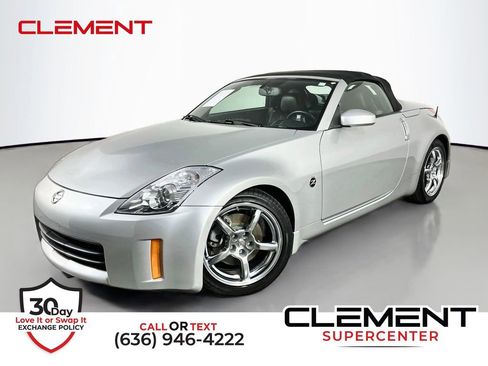 Used 2007 Nissan 350Z Touring RWD image 1