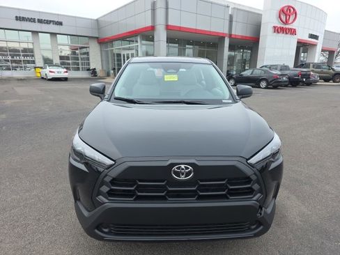 New 2026 Toyota Corolla Cross L image 2